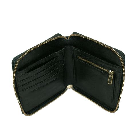 Women's Black Leather Zip Wallet 